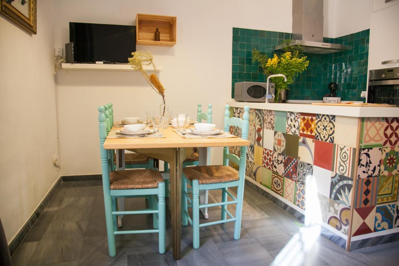 Beautiful Silent Apartment Private Parking Sevilha Exterior foto